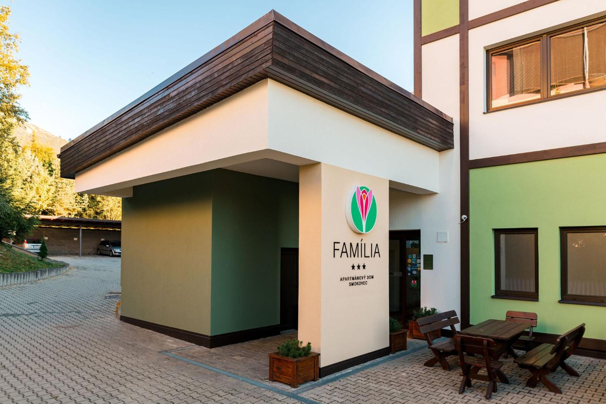 Apartmanovy Dom Familia Smokovec Vysoké Tatry Exterior foto